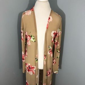 Brand new floral kimono
